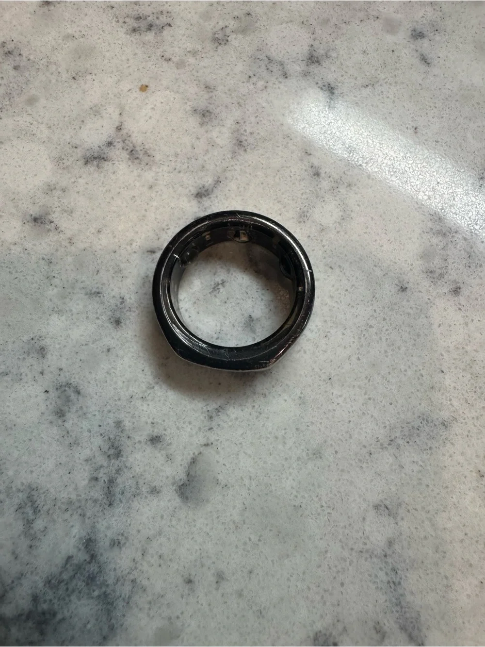Oura Ring - Gen 3 - Size 7 - Silver - Includes two silver accent rings
